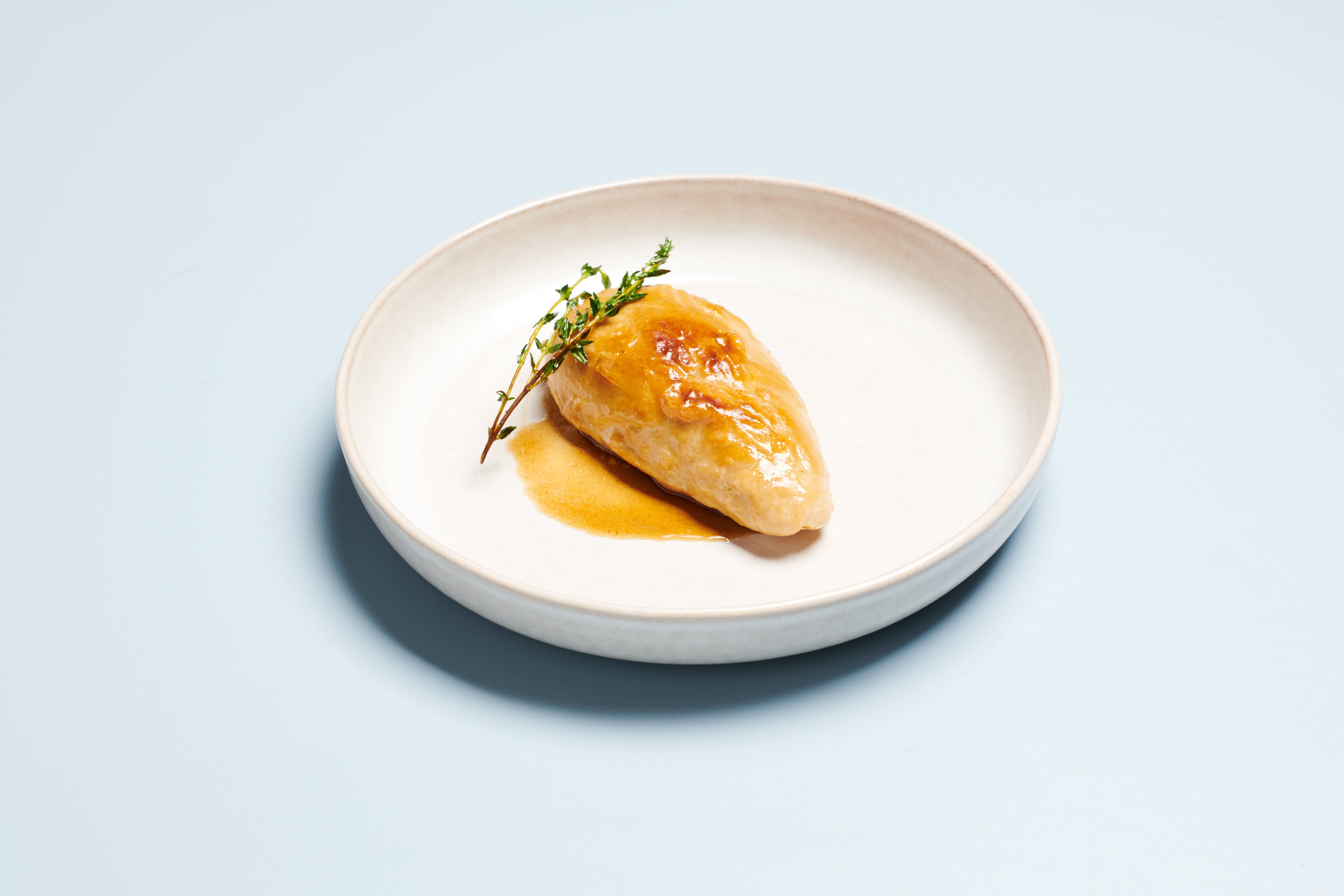 Planted develops the first vegetable chicken breast in one piece completely without additives